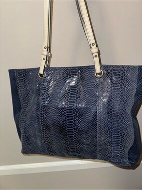 Wilson’s Leather Blue Leather Tote Bag with Cream Straps